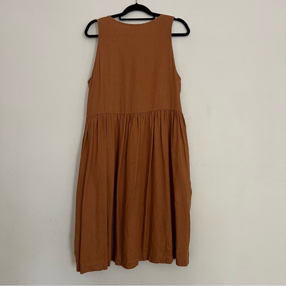 Beaton Rust Linen Gathered Dress - Picture 3 of 7